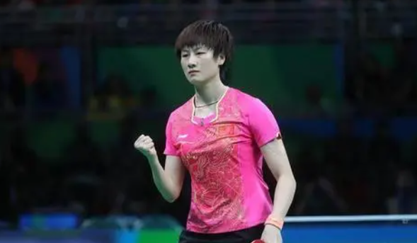 周深|梦幻联动!奥运冠军观看周深演唱会,丁宁在列,全红婵冲上热搜