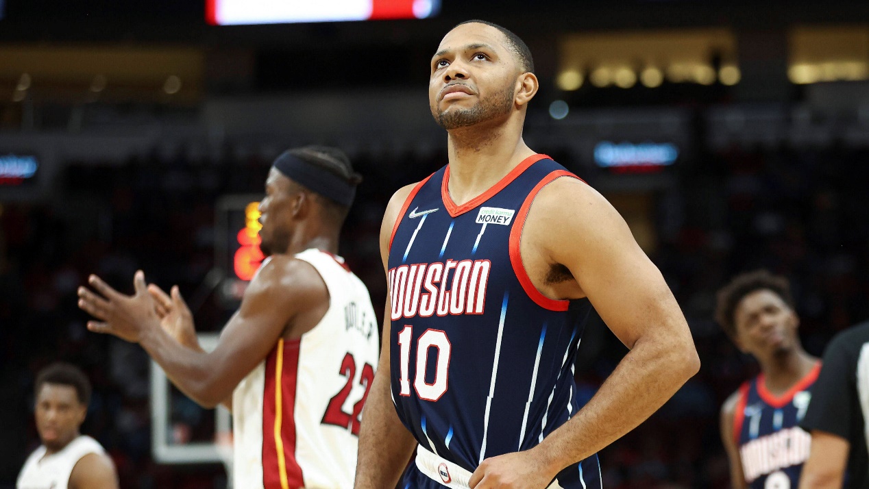 四队商讨9球员大交易：快船费城各取所需