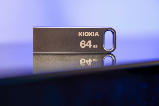 铠侠|值得买高性价比U盘怎么选？职场新人优选铠侠随闪U366