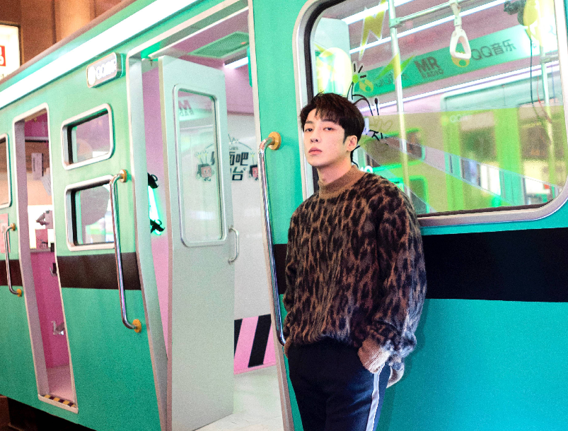 高瀚宇|单飞出道成演员