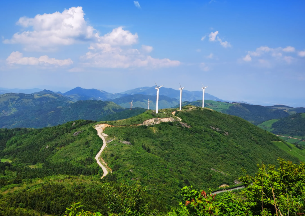 美丽|东阳一个风景秀丽的城市。这里有着美丽的山水。还不赶快行动起来。