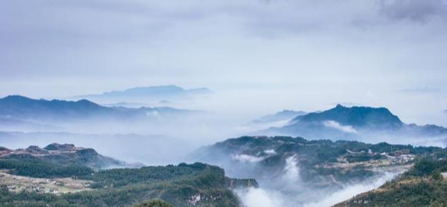 |中国5A景区最多的城市，坐拥9大5A景区，常被误认为一个省
