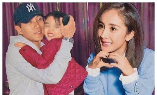 杨幂|杨幂和女儿小糯米的温馨互动:母女相约去玩,感情超好打脸黑粉