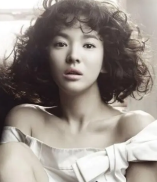 发型 总有一款发型适合你