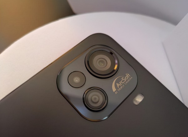 酷派|酷派 COOL 20 Pro 测评：这台影音娱乐神器不简单