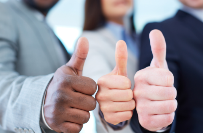 穿衣搭配|在职场上，很多人总喜欢做一些“老好人”，没有原则性，总是被人欺负