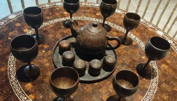 海南|你见过有“天南贡品”之称的海南椰雕吗