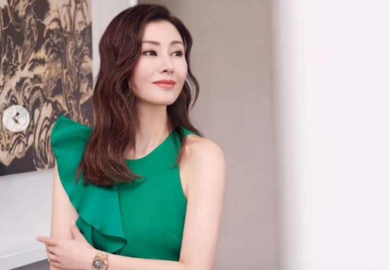 李嘉欣|毫无疑问，李嘉欣是美的，在那个时代香港也是独一份