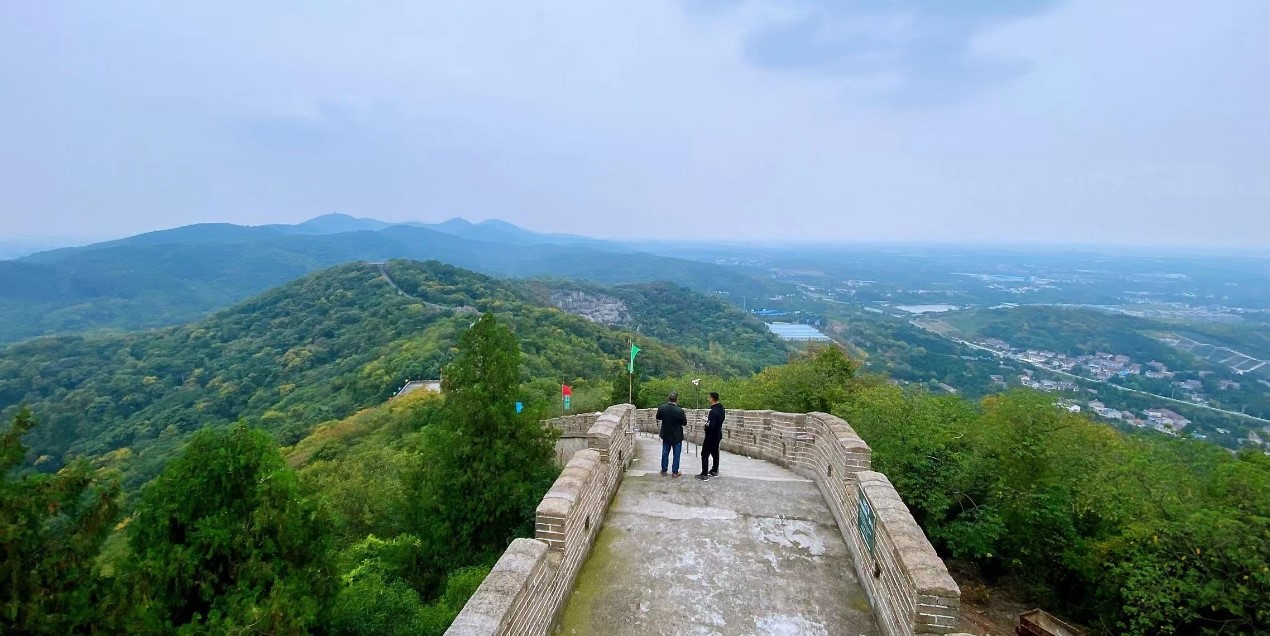 南京|我在南京发现了长城,没明长城那么古老,很多南京本地人都没听说过