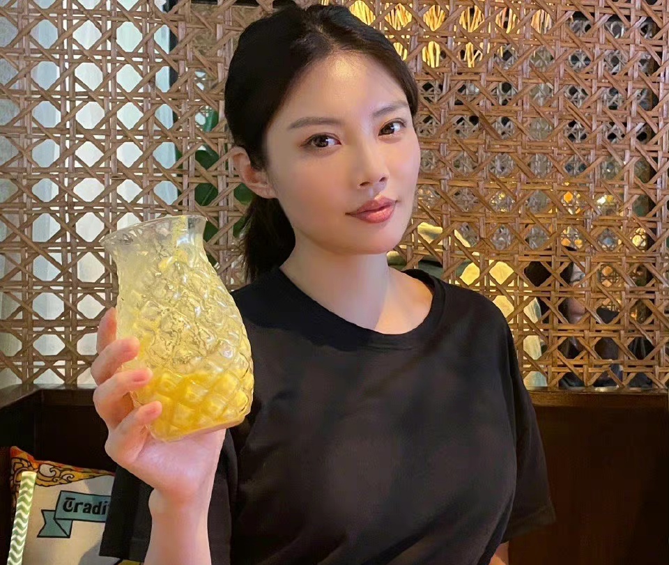 徐冬冬|徐冬冬否认隐婚，与前男友保持朋友关系，不会再进一步