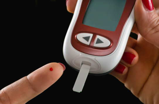 肝脏|血糖高的人，记住早餐“2吃，2不吃”，坚持下来，血糖或能一天天稳定