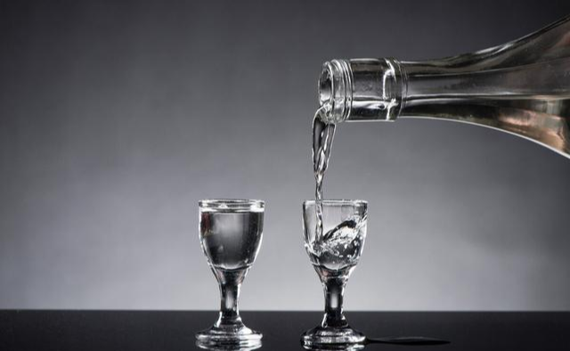 退休|当了领导就可以对年龄大的下属直呼其名吗?这符合传统礼仪吗?