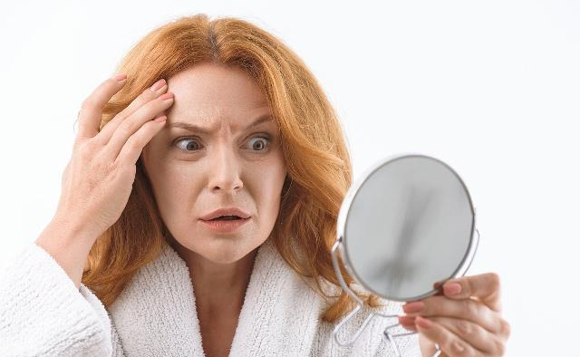 衰老|女性衰老的4个“丑态”，若占2个以上，别不承认，或许你正在变老