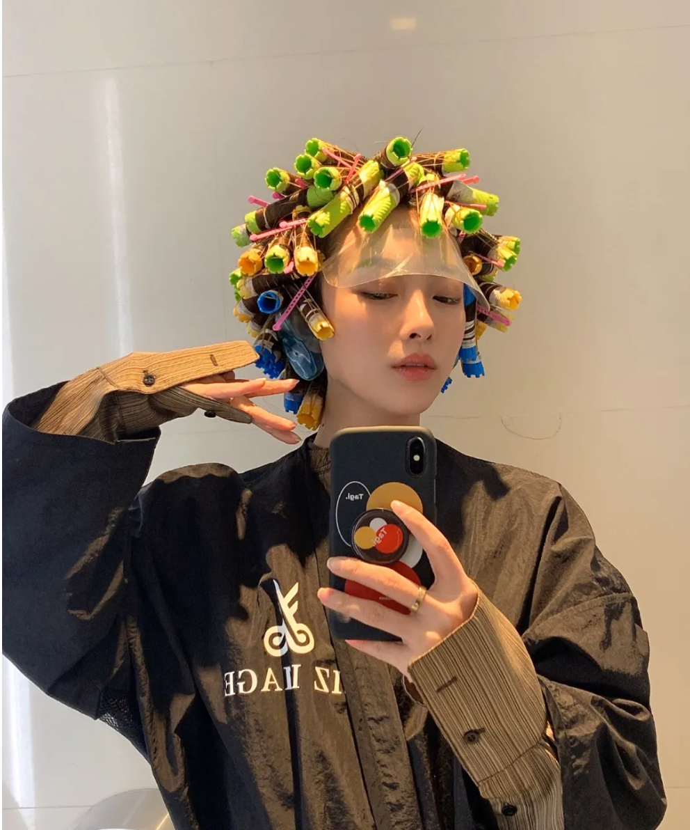 烫发 女发怎么挑？我推荐这4种，复古精致超时尚。