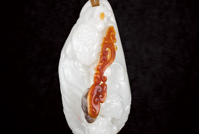 |喜欢和田玉的人，要么看重增值空间要么看重品质，你属于哪一类？