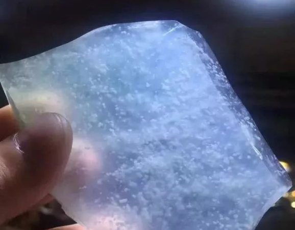 翡翠|叫价400万的神仙料子!到底贵在何处?