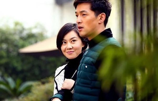 吻戏|伸舌头、嘴亲肿、忘年吻，这些“中老年”演员拍吻戏，个个辣眼睛