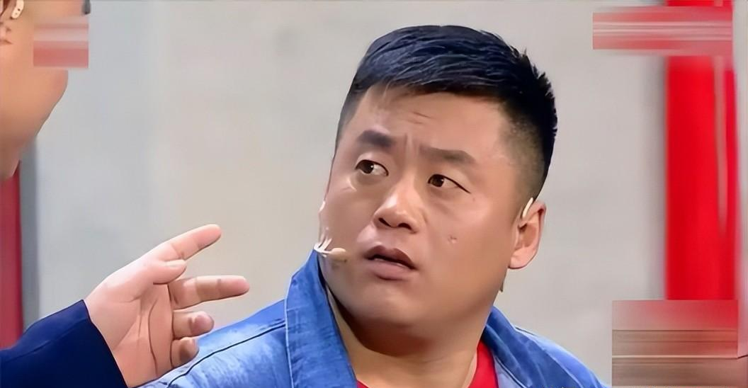 赵本山|赵本山8位徒弟现状，住桥洞，回乡务农，街头卖菜