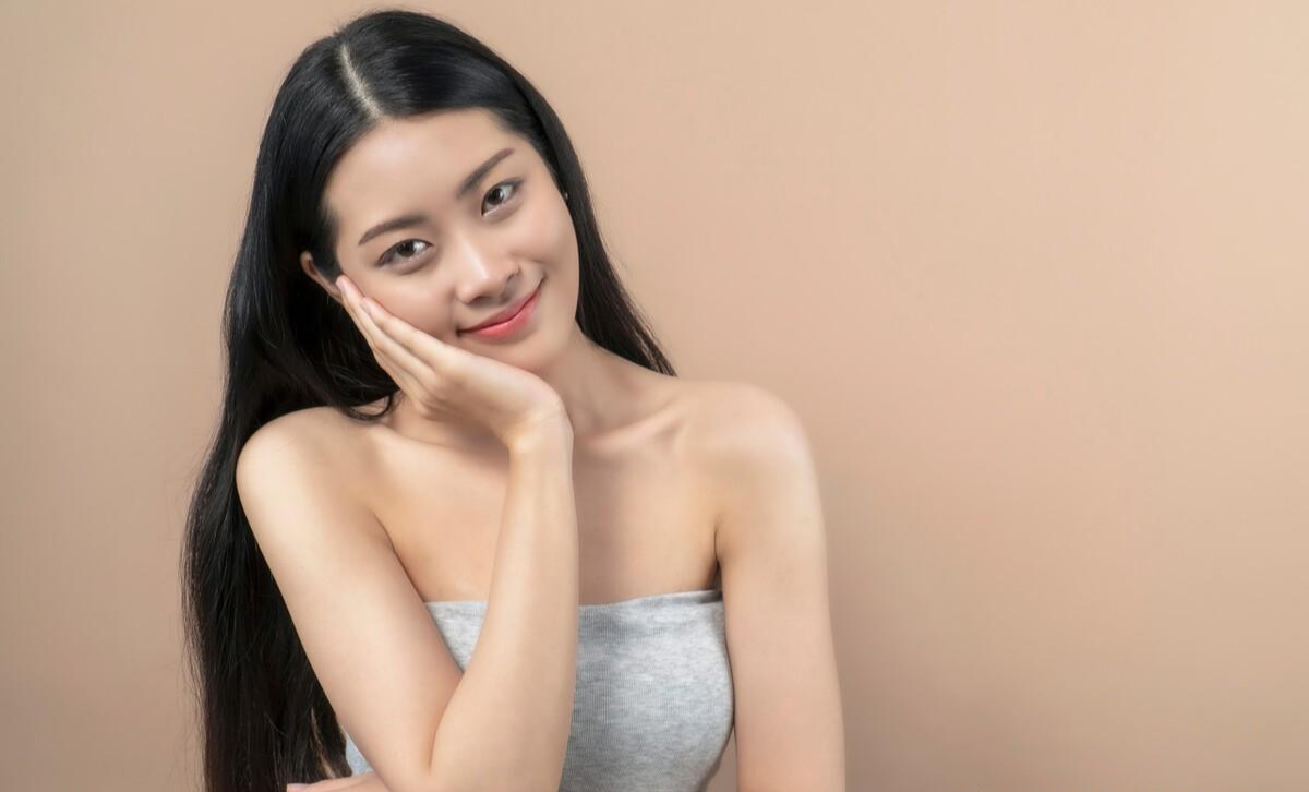 女同事找我借车回趟老家,我答应后,她向我表白了
