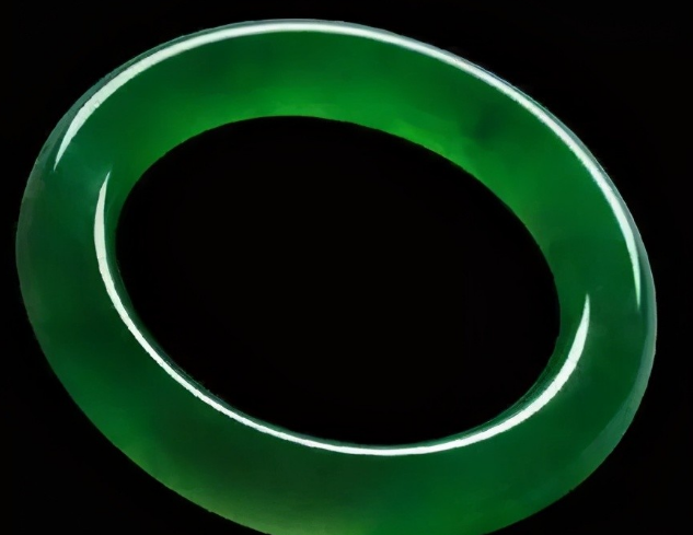 翡翠|具有收藏价值的翡翠,究竟有哪些?错过这几个你会后悔