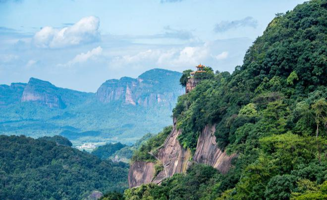 韶关|在三省的接壤之地，有一个二十年代的曾广东省会—韶关，景色宜人，适宜旅游。