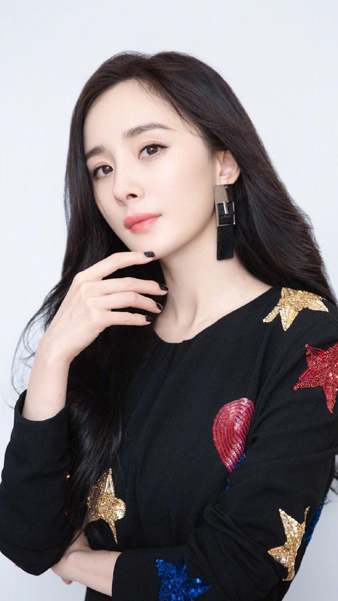 杨幂|努力杨幂不放弃，追逐梦想不言弃