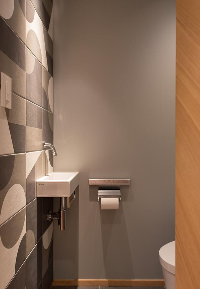 80后丁克夫妻家居生活照:住68㎡小宅,一屋二人,干净清爽有格调