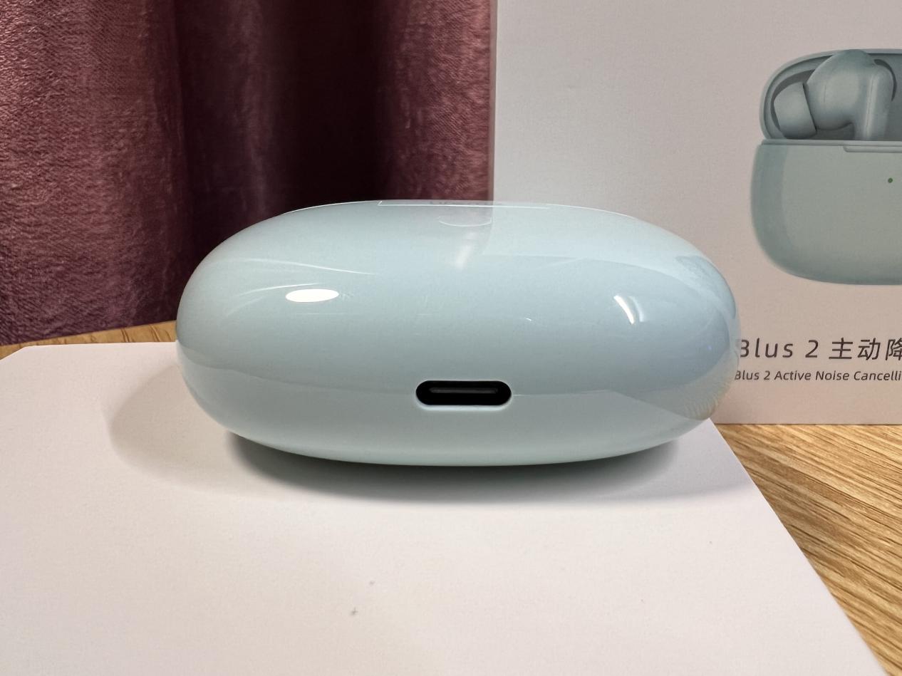耳机|魅蓝王者回归，超强蓝牙主动降噪耳机，魅蓝blus 2使用体验