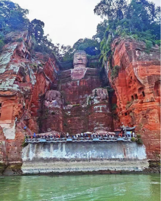 乐山大佛|乐山大佛“真身”全部显露