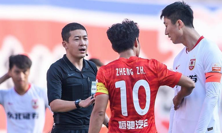 中超|理解万岁！中超老将谈欠薪：老板有钱时没亏待，现在他们也不好过