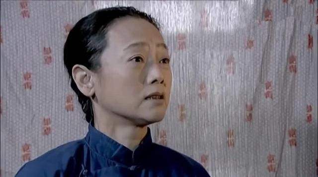 文丽|《金婚》原著:袒护儿子挑剔儿媳,佟母的这些做法,真的很讨厌