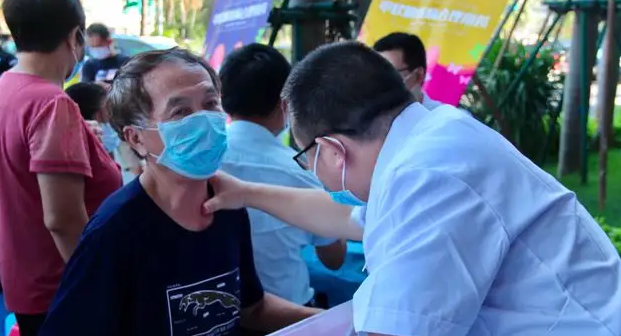 长寿|鸡肉变“激肉”,已有人结节转癌,医生:不想甲状腺千疮百孔,趁早撤下餐桌