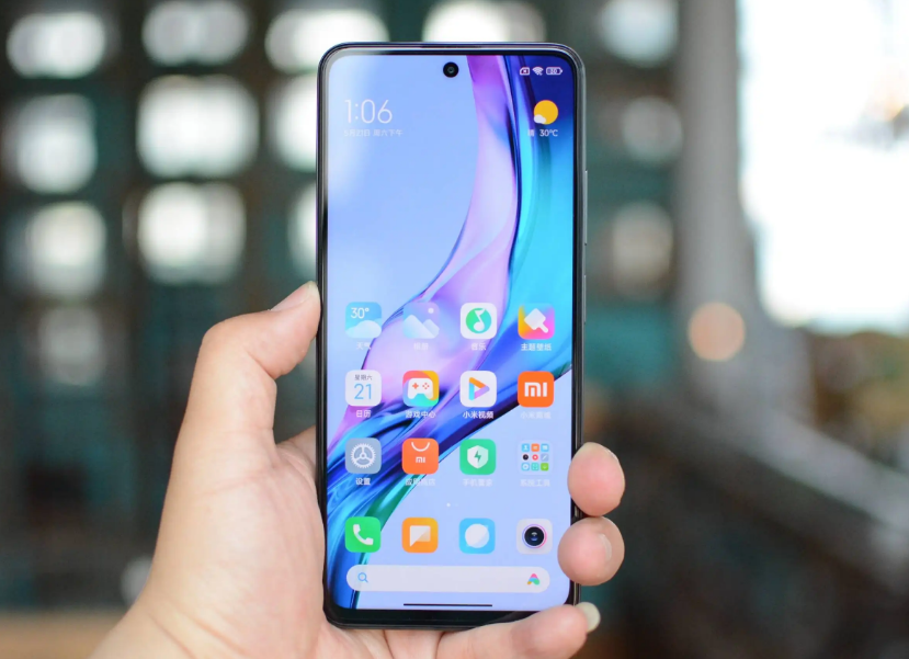 液晶显示器|2022年的LCD屏新机怎么选？这3款绝对是首选，性价比是真的高！