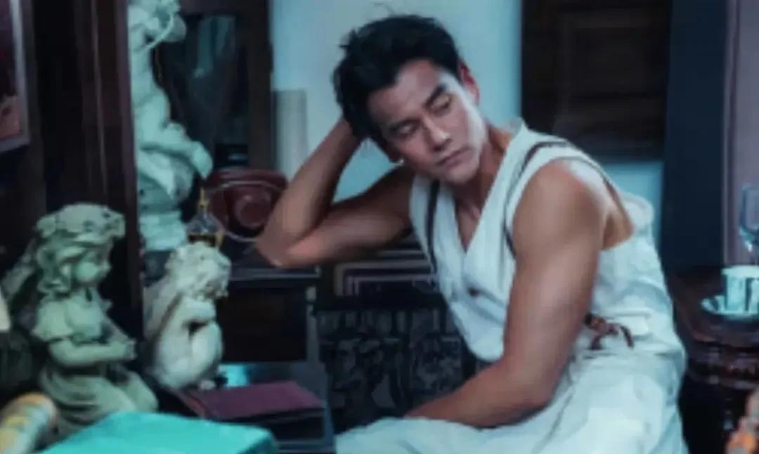 彭于晏|抢了李冰冰C位的彭于晏彻底糊了?被爆私聊百位女网友?