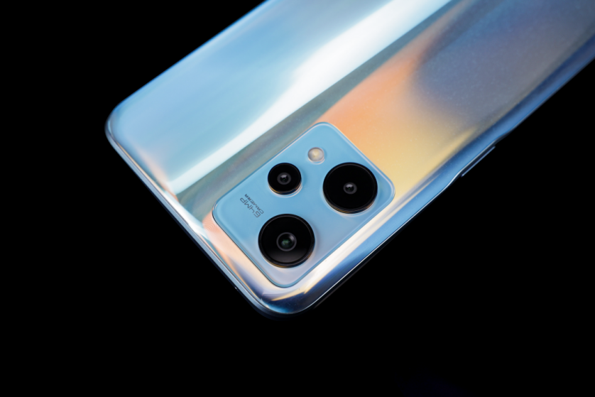 realme|12GB+256GB!realme V25国潮手机体验