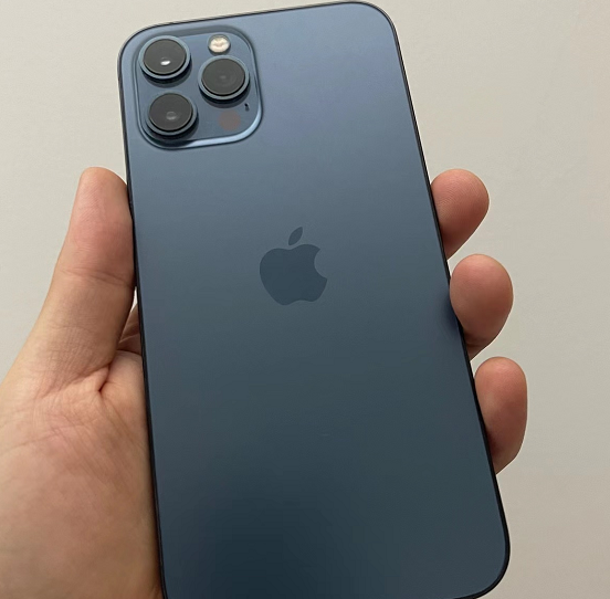 电池|粉丝捡漏5300入手iPhone12Pro Max，换个电池还能再战四年！