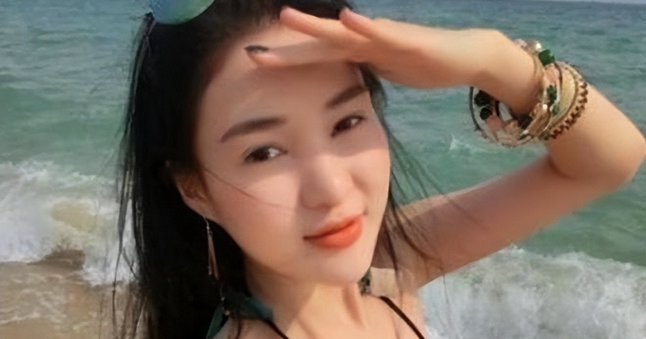 郭美美|最阔绰干爹为干龌龊事竟送干女儿郭美美百万豪车