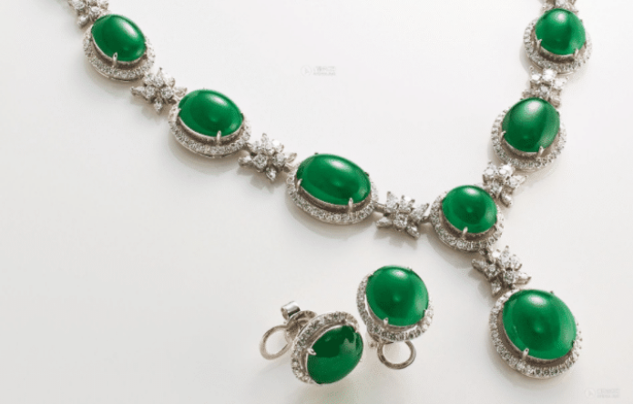 刘诗诗|刘诗诗奶奶在剧中的翡翠珠宝，都是自己的私藏品，爱了爱了！