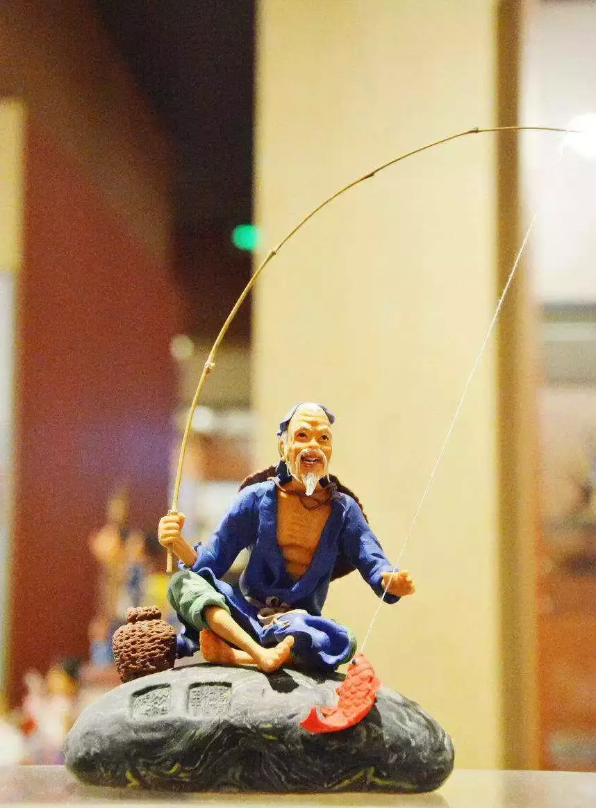 |为什么办公室内放姜太公钓鱼?原来里面蕴藏着招财格局