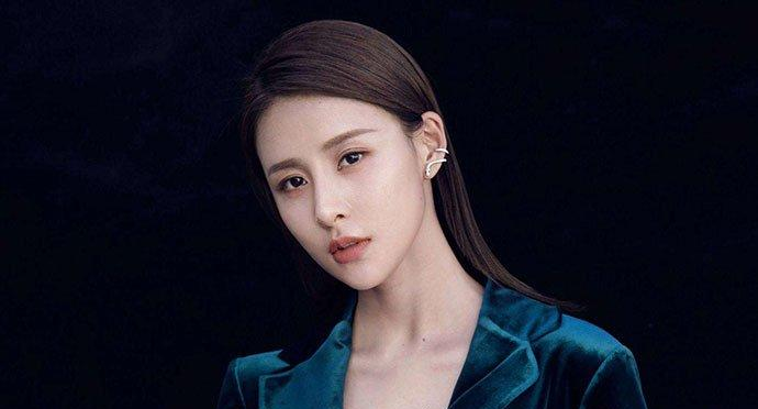 贾青|贾青，谈过多个富二代，现在仍然是单身