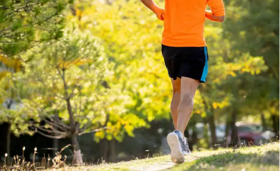 医生|57岁大爷半年时间,胆固醇从10.3到4.6,医生夸赞:3个经验,值得学习