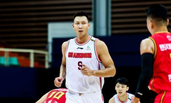 浙江男篮|晋级在望！广东欲横扫浙江！威姆斯再挑大梁！易建联终结能力尚存