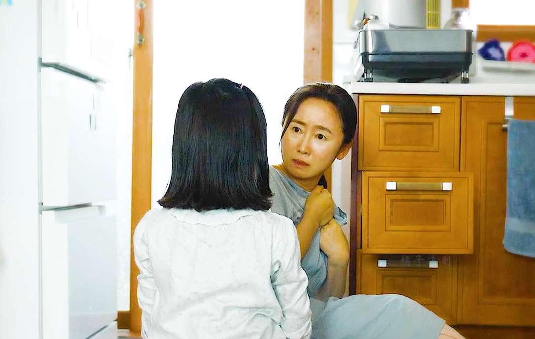 女孩|韩剧《命定之人》：告诉你不要相信陌生网友。