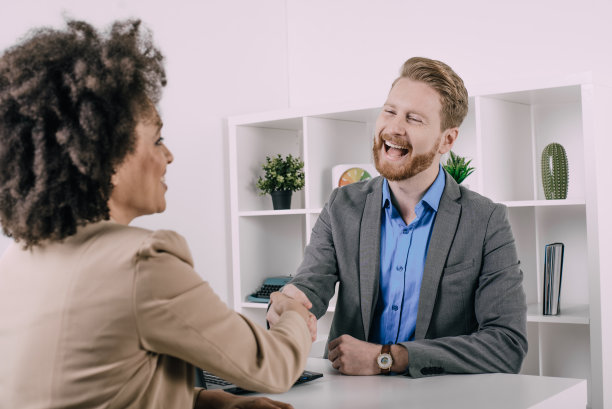 美国|有些秘密你永远不要说，否则的话有苦说不出