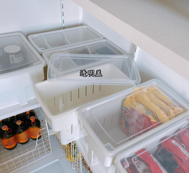 无论如何也要在厨房挤个家政间,哪怕2㎡不到,洗衣房、储物却都有