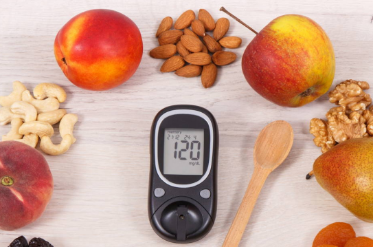 血糖|餐桌上3种食物或是“升糖王”，提醒：糖友管不住嘴，打再多胰岛素也没用