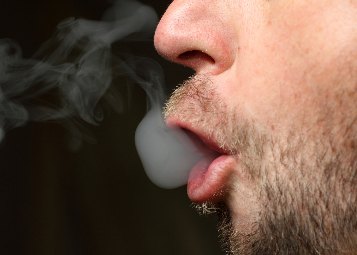 中医养生|一辈子不吸烟不喝酒,寿命真的会更长吗?现实数据给出答案