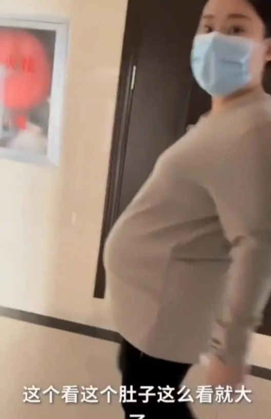 赵本山|赵本山8位徒弟现状，住桥洞，回乡务农，街头卖菜