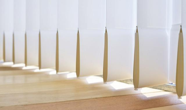 如今流行装这种窗帘了!一片片组成,4个优势,解决不少生活痛点