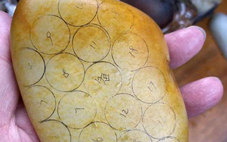 疯狂|近期和田玉之最，和田玉行业依旧疯狂，简单盘点